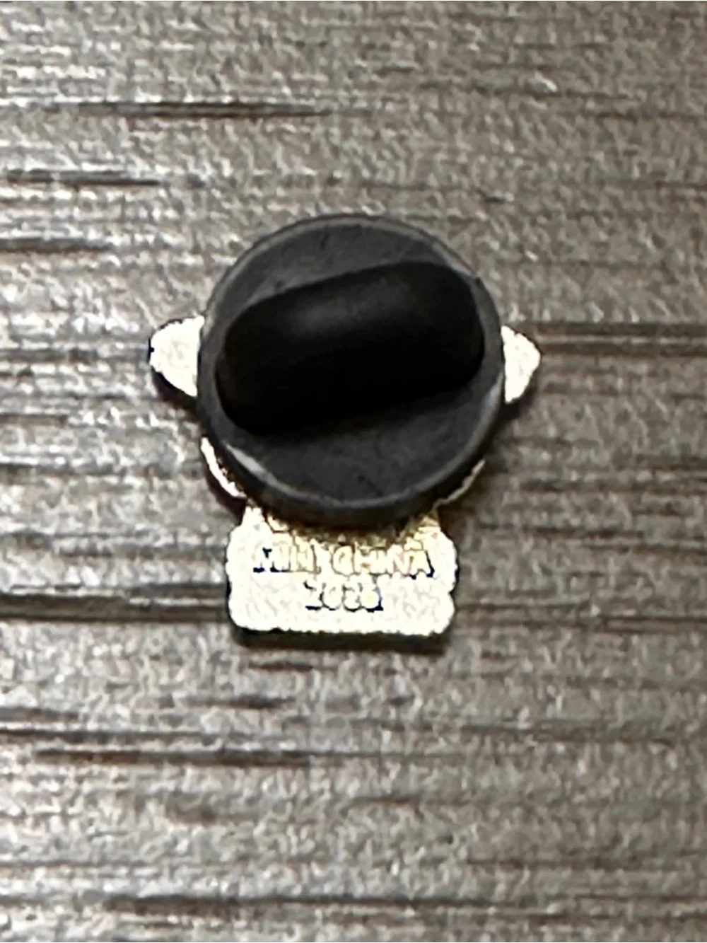 Disney Palm Pink a La Mode Micro Cats & Dogs Mystery Pin Percy Pocahontas LE1000